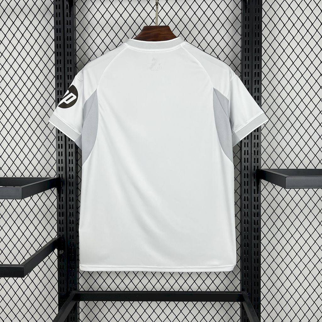 Camisa Real Madrid l 2025/26 Branca - Modelo Torcedor