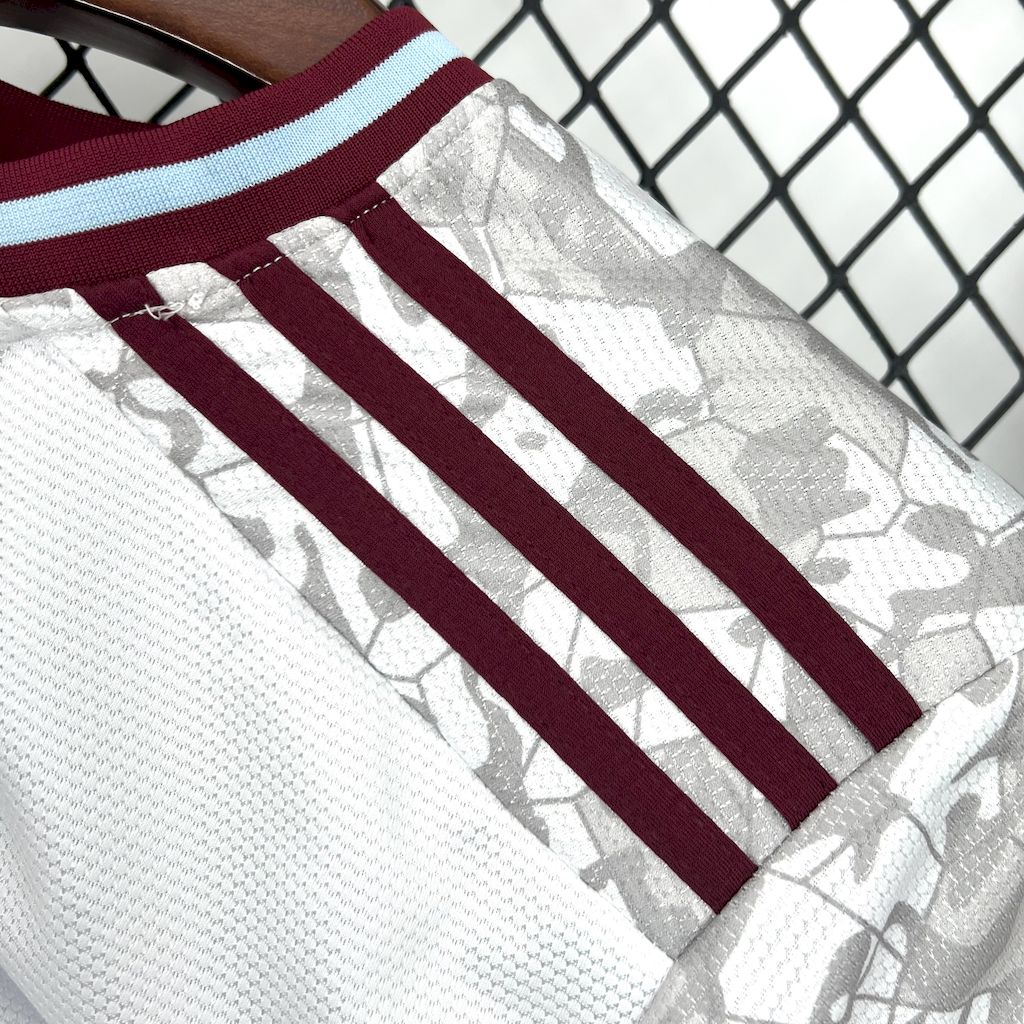 Camisa Aston Villa Third 2025/26 Branca - Versão Torcedor