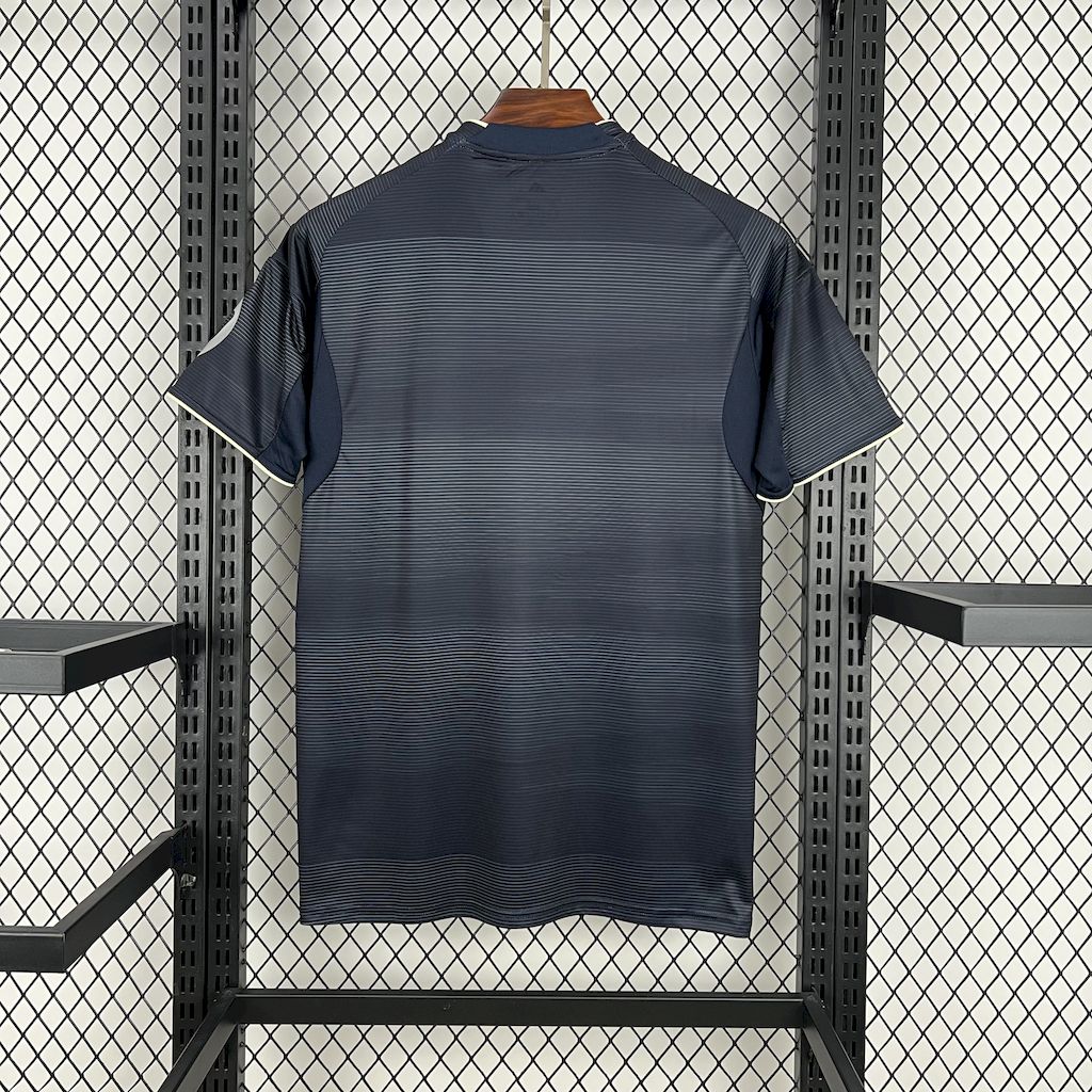 Camisa Real Madrid Il 2025/26 Cinza - Modelo Torcedor