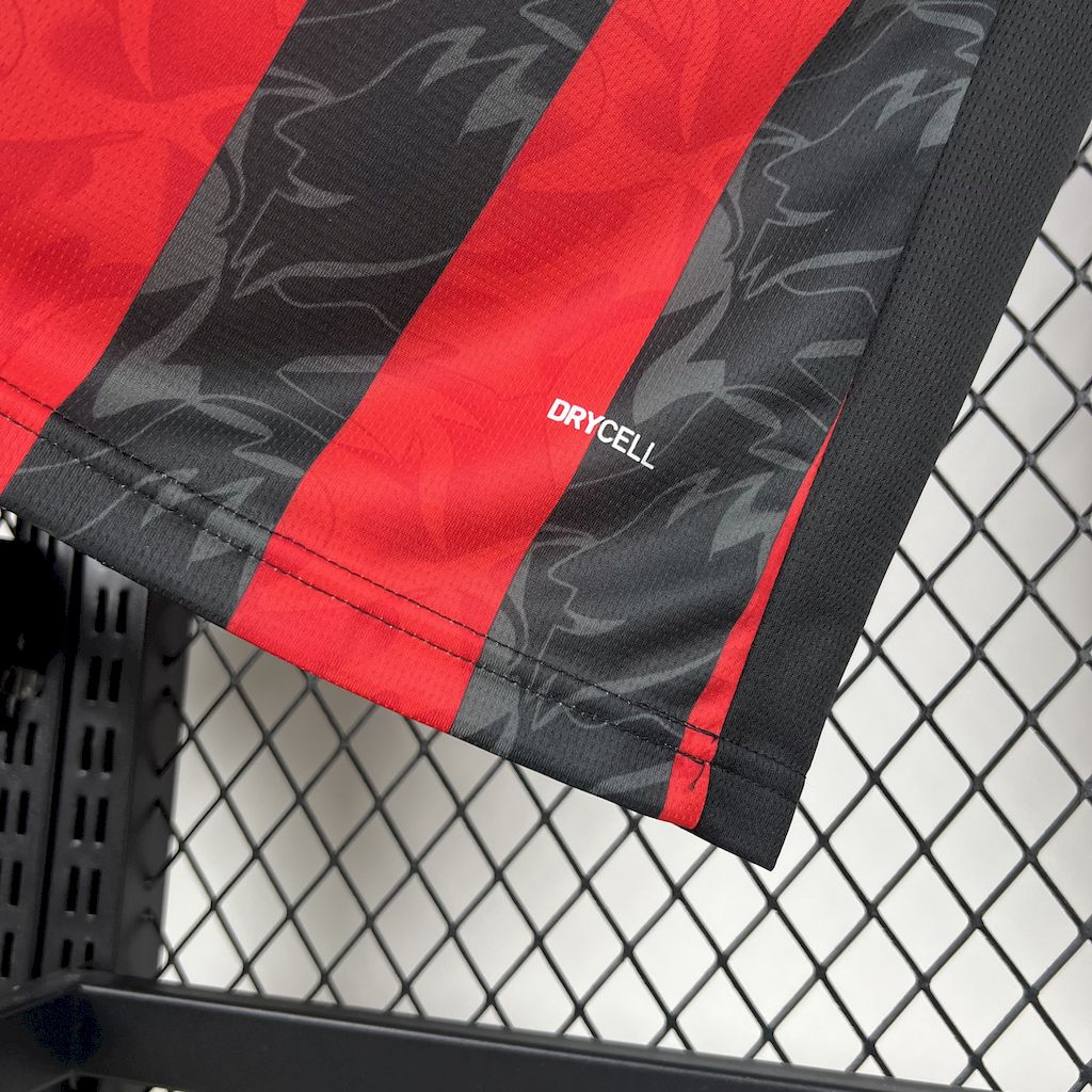 Camisa AC Milan Home 2025/26 Manga Longa - Modelo Torcedor