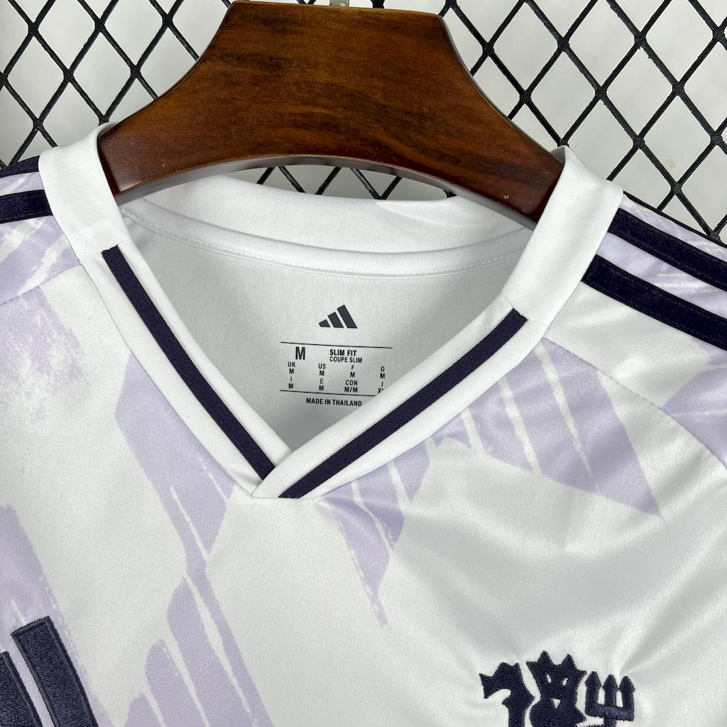 Camisa Manchester United Away 2025/26 Branca - Modelo Torcedor