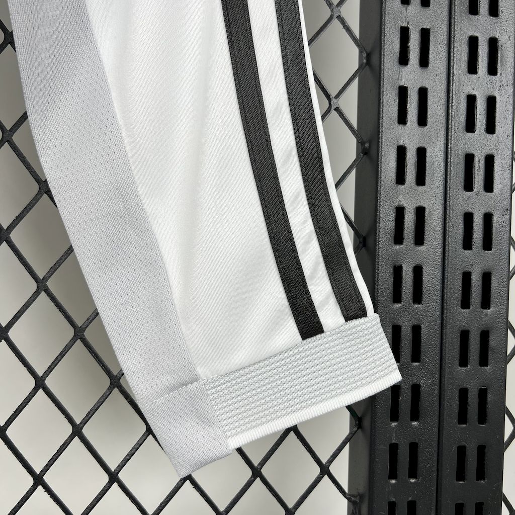 Camisa Real Madrid I 2025/26 Manga Longa - Modelo Torcedor