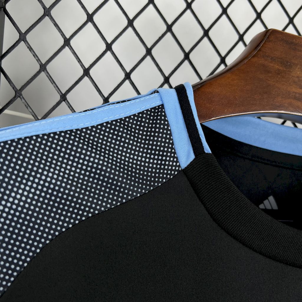 Camisa Aston Villa Away 2025/26 Preta - Versão Torcedor