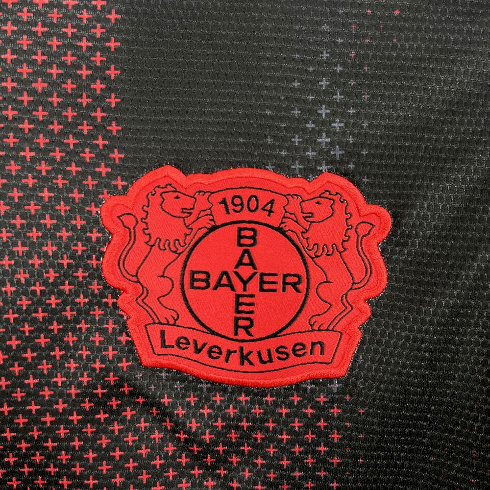 Camisa Bayer 04 Leverkusen Home 2025/26 Preta e Vermelha - Modelo Torcedor