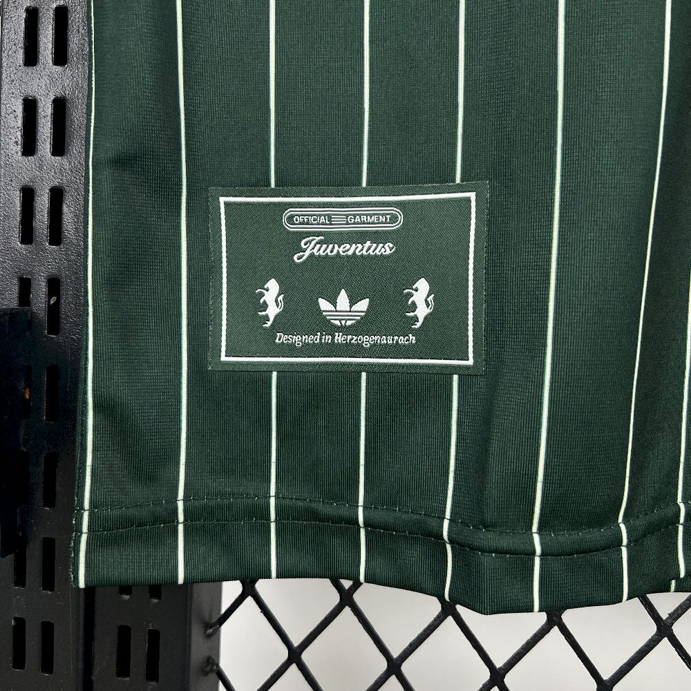 Camisa Juventus Originals SL 2025/26 Verde - Versão Torcedor