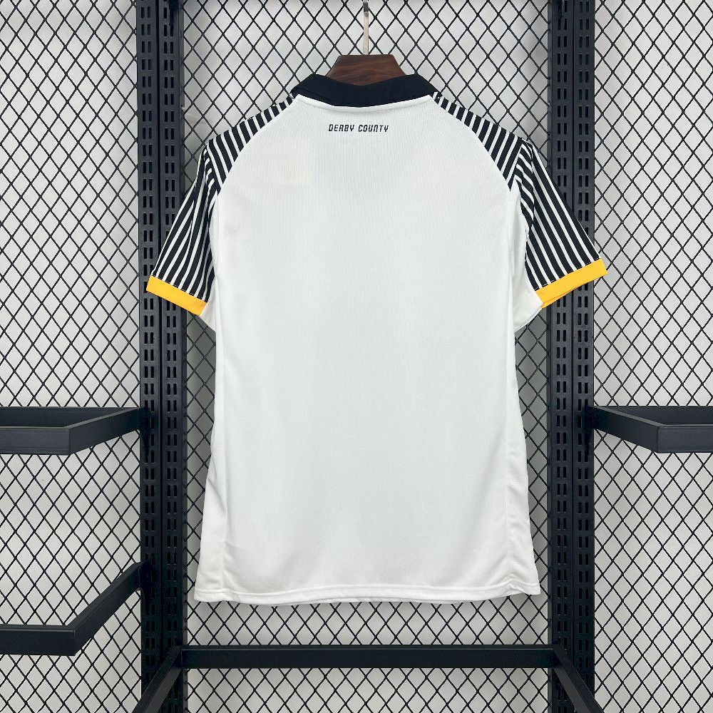 Camisa Derby County Home 2025/26 Branca - Versão Torcedor