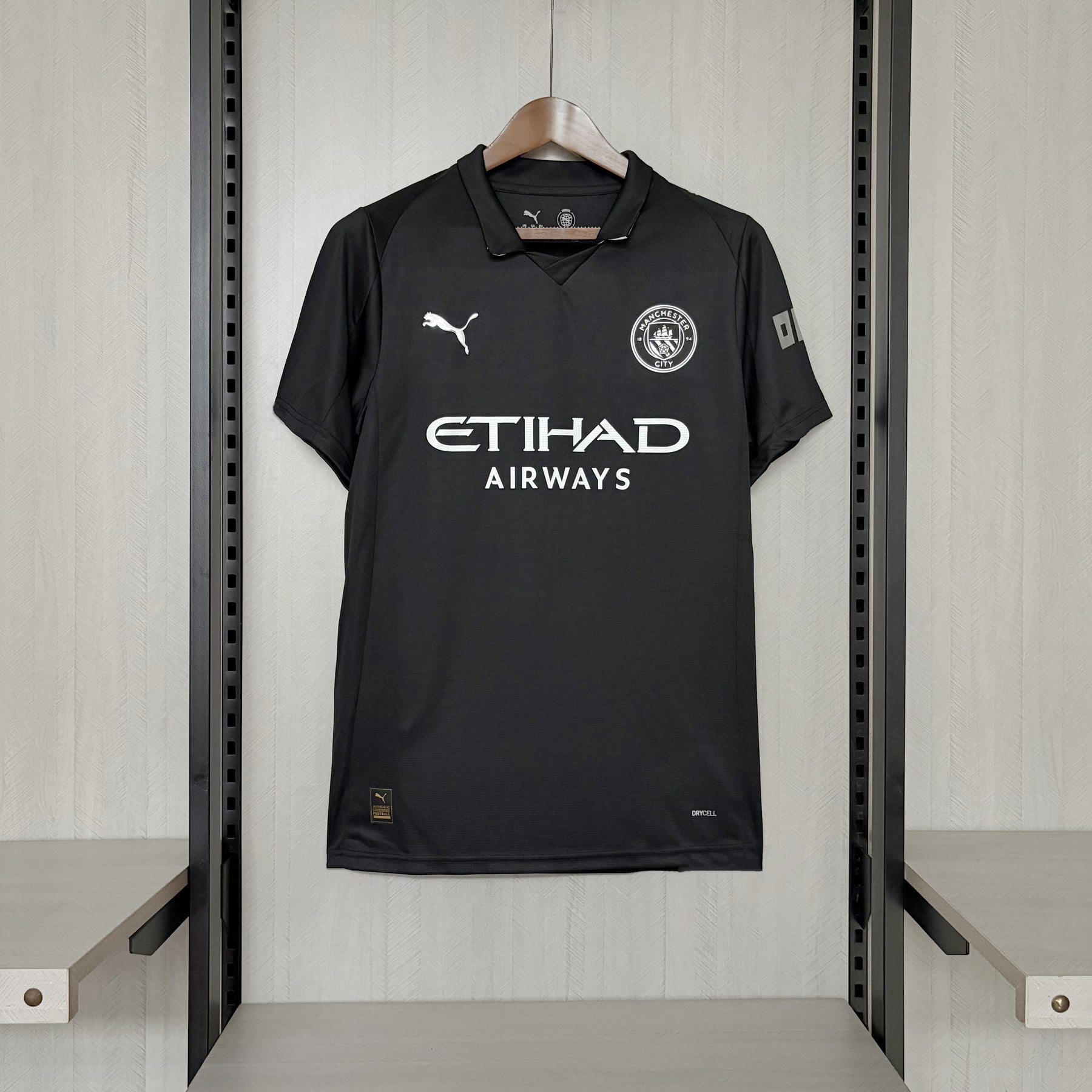 Camisa Manchester City Fourth 2025/26 Preta - Versão Torcedor