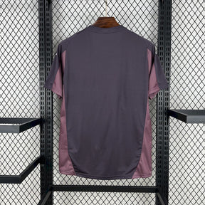 Camisa Arsenal Treino 2025/26 Roxa - Modelo Torcedor