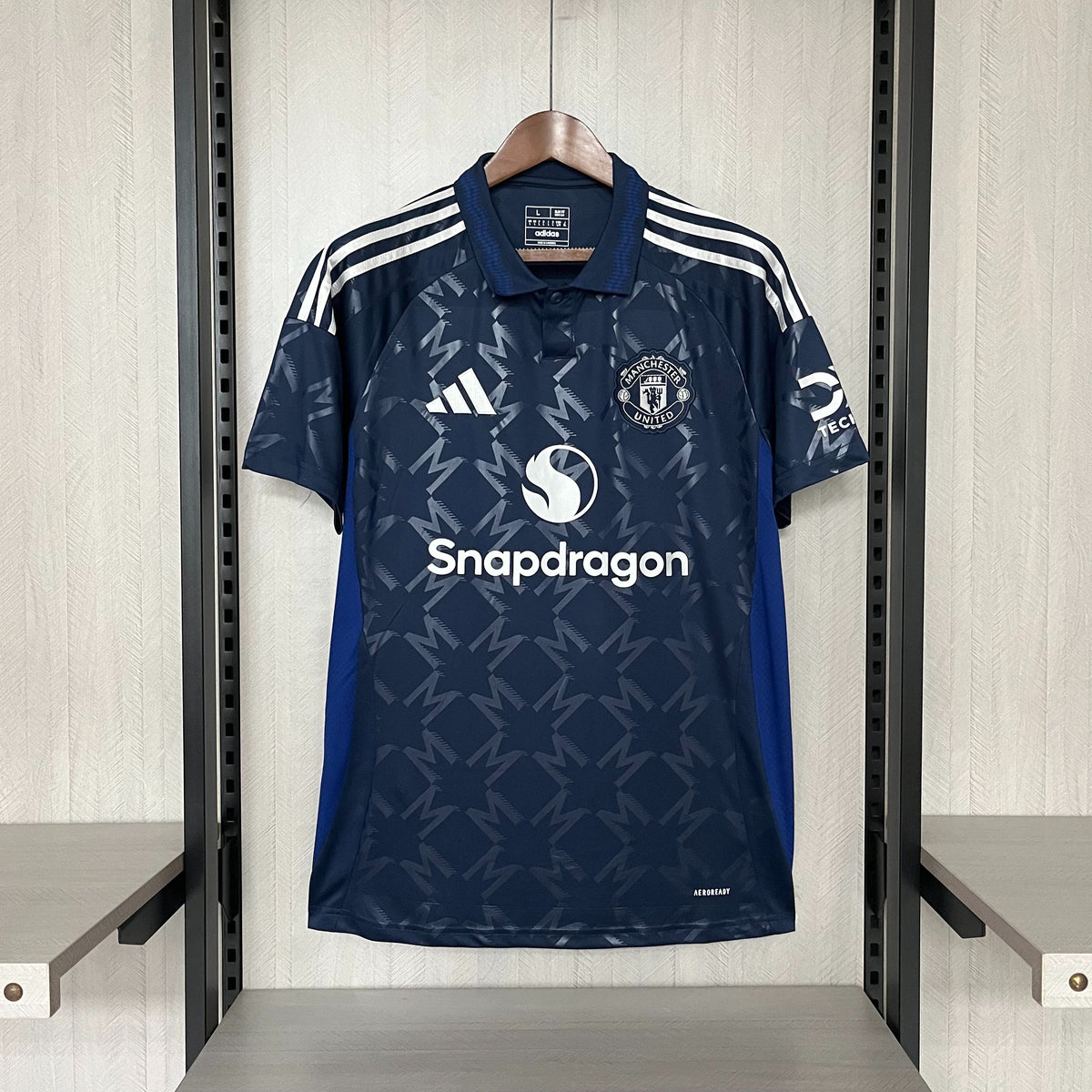 Camisa Manchester United II 2024/25 Azul - Modelo Torcedor