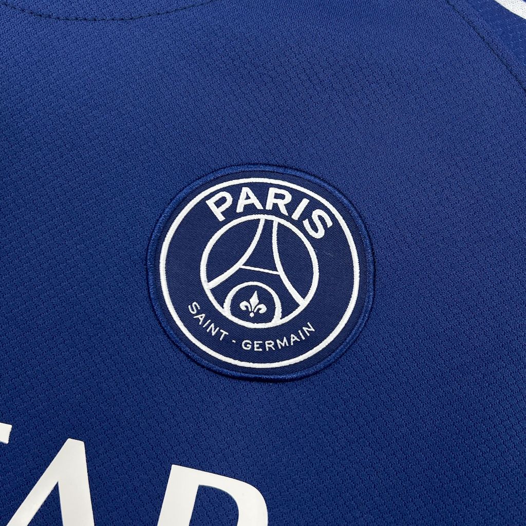 Camisa PSG Fourth 2025/26 Manga Longa - Modelo Torcedor