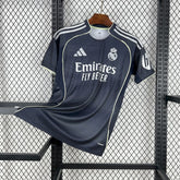 Camisa Real Madrid Il 2025/26 Cinza - Modelo Torcedor