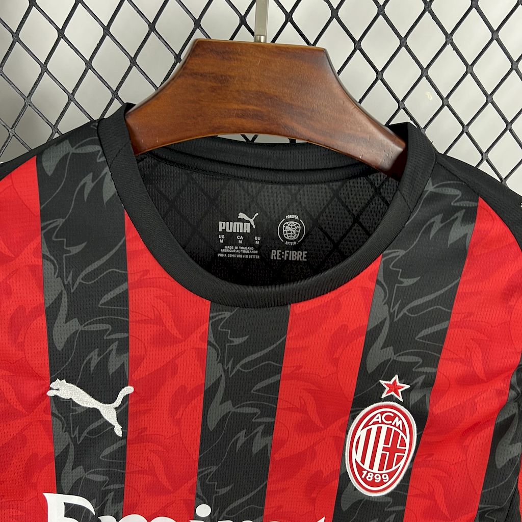 Camisa AC Milan Home 2025/26 Manga Longa - Modelo Torcedor