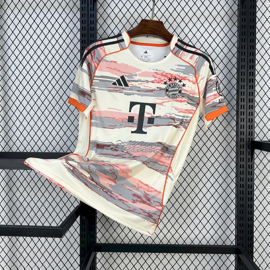 Camisa Bayern de Munique Away 2025/26 Bege - Modelo Torcedor