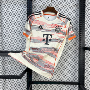 Camisa Bayern de Munique Away 2025/26 Bege - Modelo Torcedor