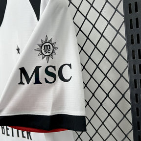 Camisa AC Milan Away 2025/26 Branca - Modelo Torcedor
