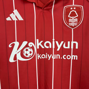 Camisa Nottingham Forest Home 2025/26 Vermelha - Modelo Torcedor