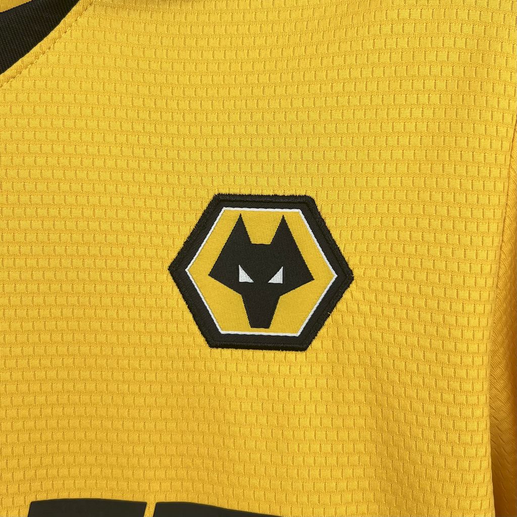 Camisa Wolverhampton Home 2025/26 Amarela - Versão Torcedor