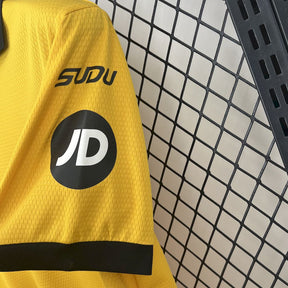 Camisa Wolverhampton Home 2025/26 Amarela - Versão Torcedor