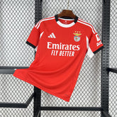 Camisa Benfica l 2025/26 Vermelha - Modelo Torcedor