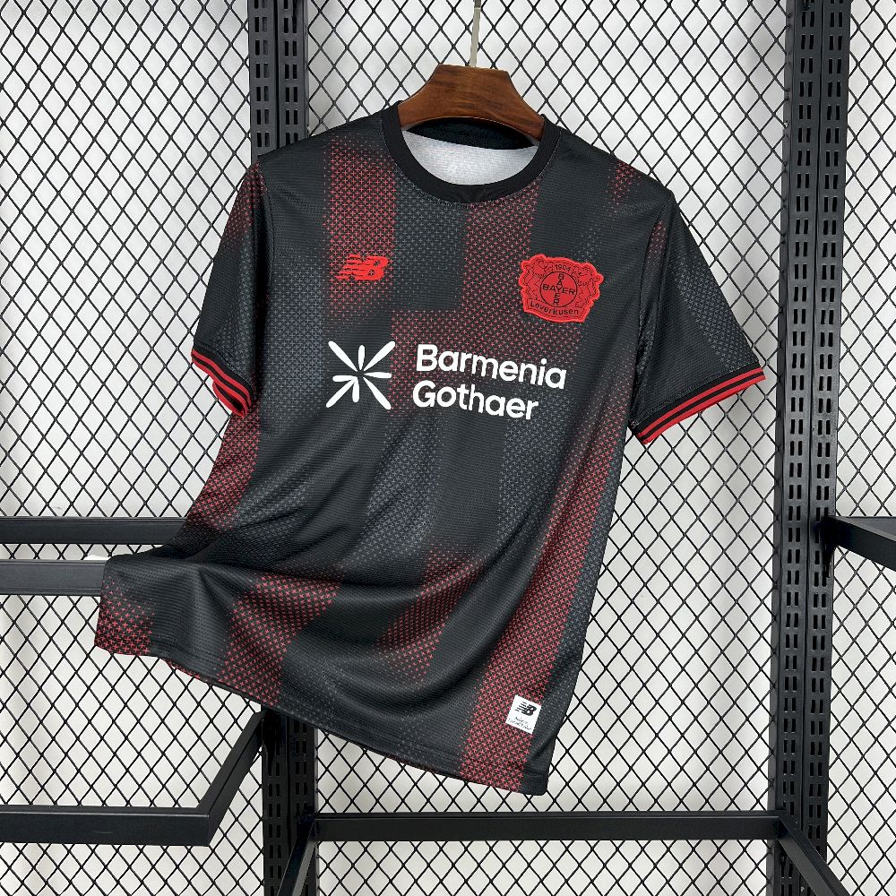 Camisa Bayer 04 Leverkusen Home 2025/26 Preta e Vermelha - Modelo Torcedor