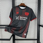Camisa Bayer 04 Leverkusen Home 2025/26 Preta e Vermelha - Modelo Torcedor