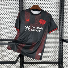 Camisa Bayer 04 Leverkusen Home 2025/26 Preta e Vermelha - Modelo Torcedor