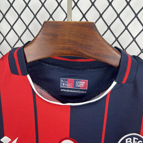 Camisa Bologna Home 2025/26 Vermelho e Azul - Versão Torcedor