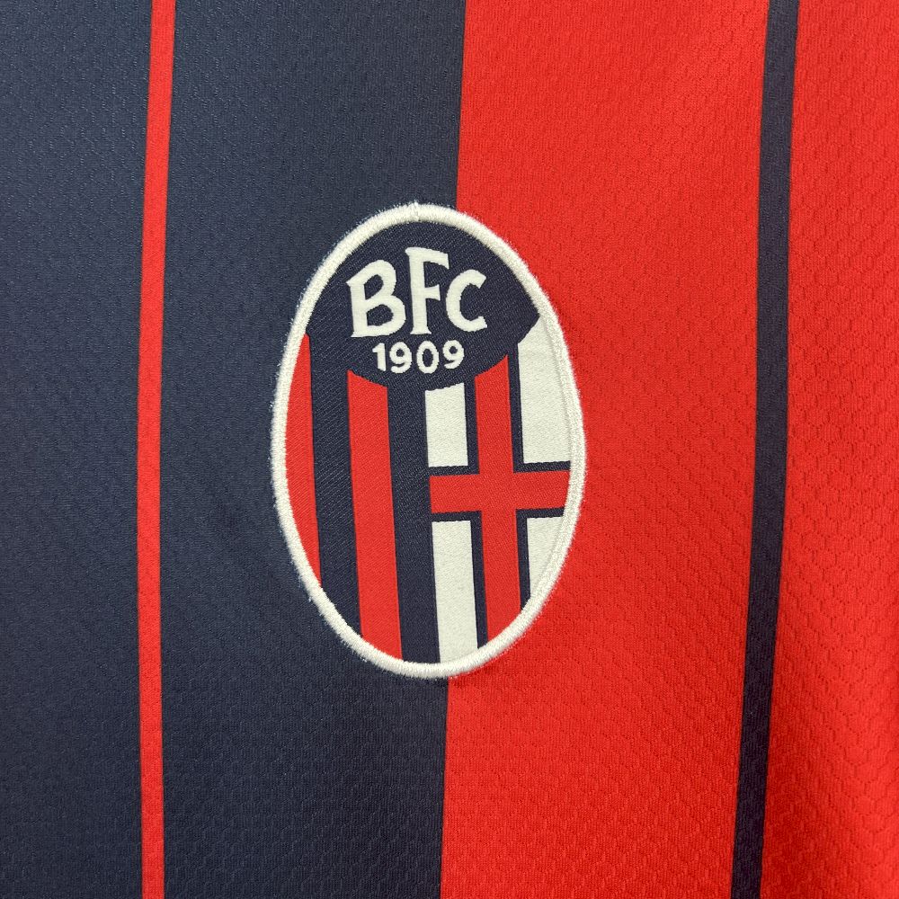 Camisa Bologna Home 2025/26 Vermelho e Azul - Versão Torcedor
