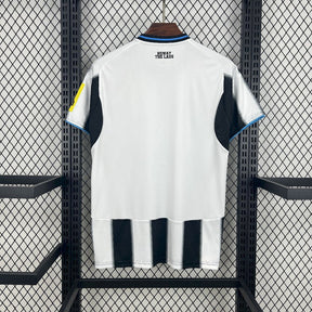 Camisa Newcastle Home 2025/26 Listrada - Modelo Torcedor