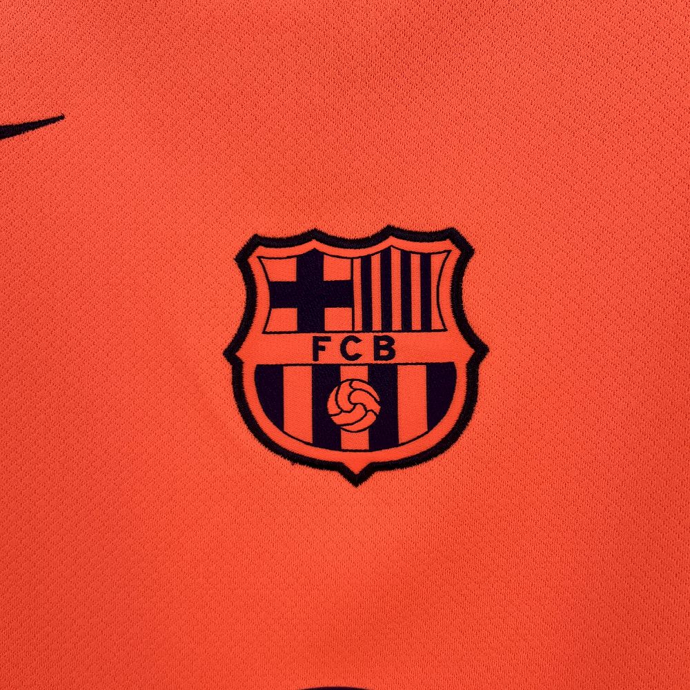 Camisa Barcelona Third 2025/26 Laranja - Modelo Torcedor