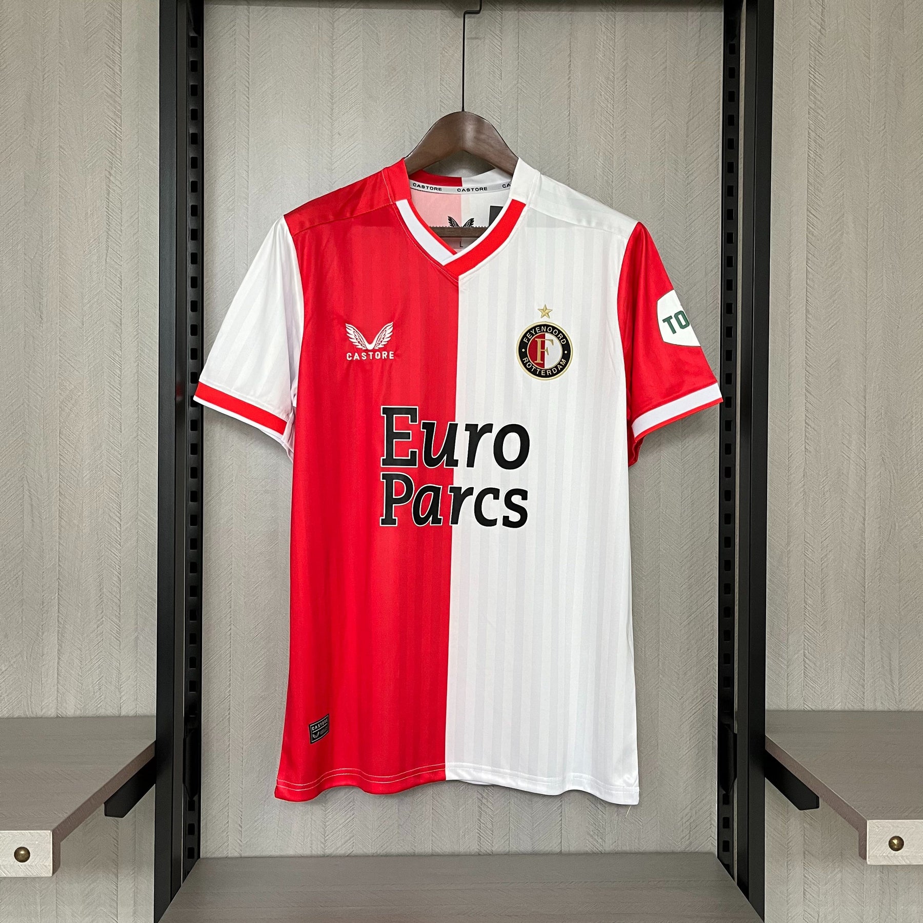 Camisa Feyenoord Home 2023/24 Vermelha e Branca - Versão Torcedor