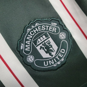 Camisa Manga Longa Manchester United III 2023/24 Roxa - Modelo Torcedor