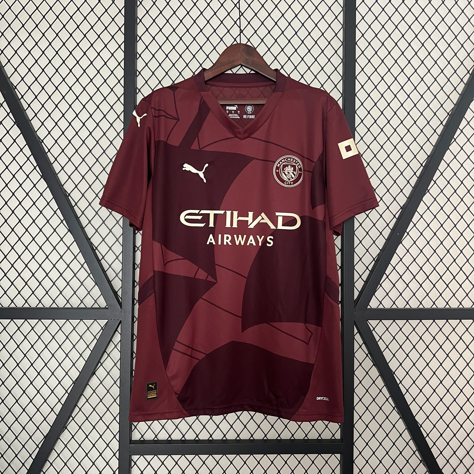 Camisa Manchester City III 2024/25 Bordô - Versão Torcedor