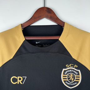 Camisa Sporting Third 2023/24 Preta e Dourado - Versão Torcedor