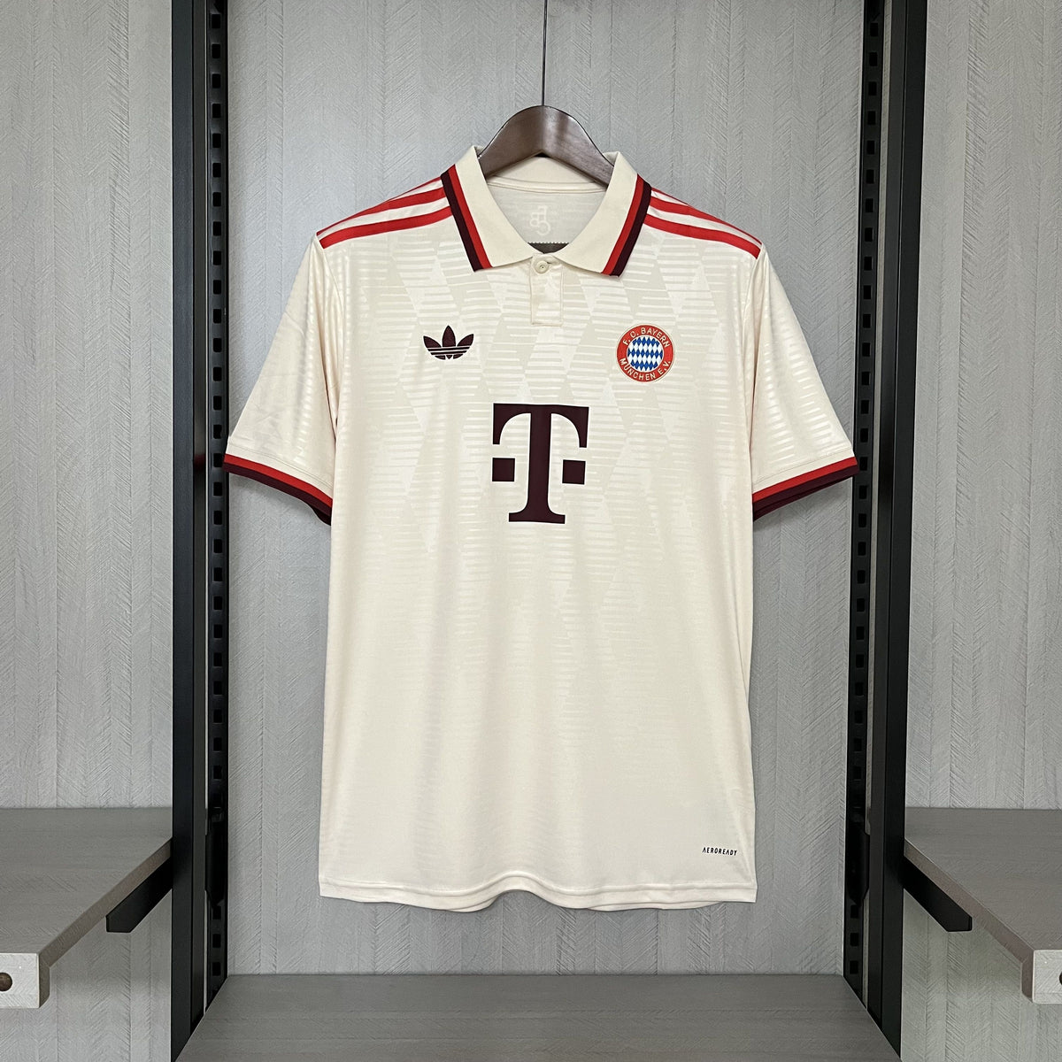 Camisa Bayern de Munique lI 2024/25 Bege - Modelo Torcedor