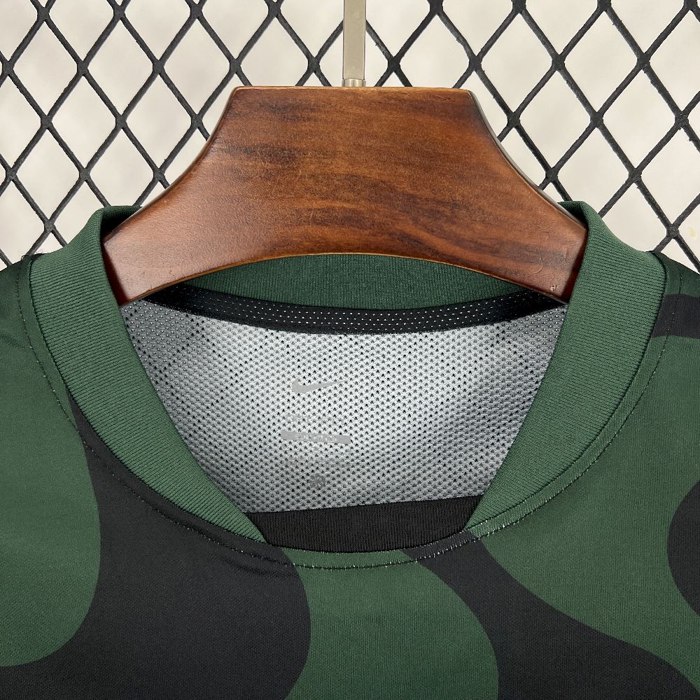 Camisa Sporting Third 2025/26 Preta e Verde - Modelo Torcedor