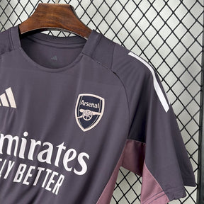 Camisa Arsenal Treino 2025/26 Roxa - Modelo Torcedor