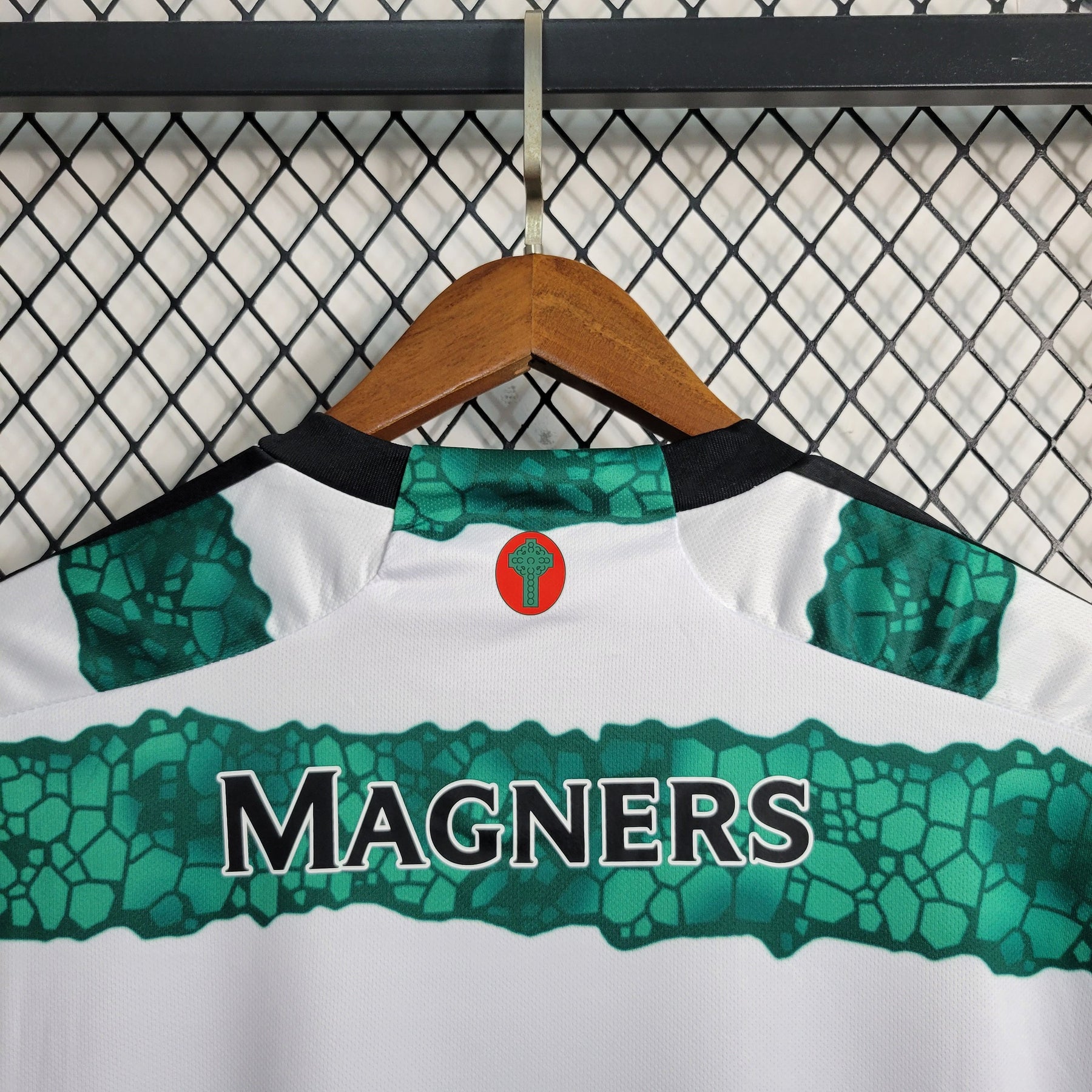 Camisa Celtic Home 2023/24 Verde e Branca - Versão Torcedor