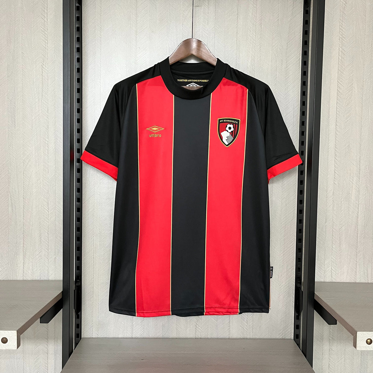 Camisa Bournemouth Home 2024/25 Vermelha e Preta  - Modelo Torcedor