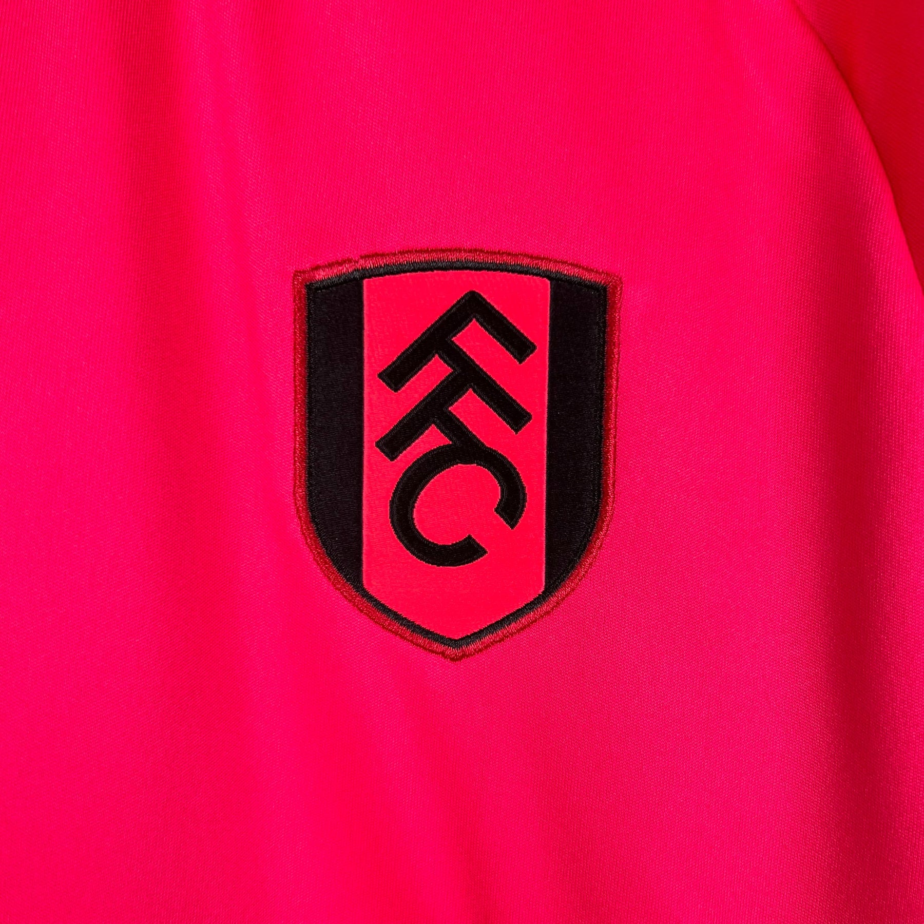 Camisa Fulham II 2023/24 Vermelha - Versão Torcedor