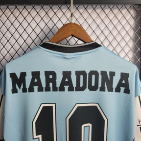 Camisa Argentina Comemorativa Maradona Retrô - Azul e Branca