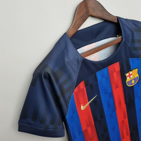 Camisa Feminina Barcelona l 2022/23 Grená - Modelo Baby Look