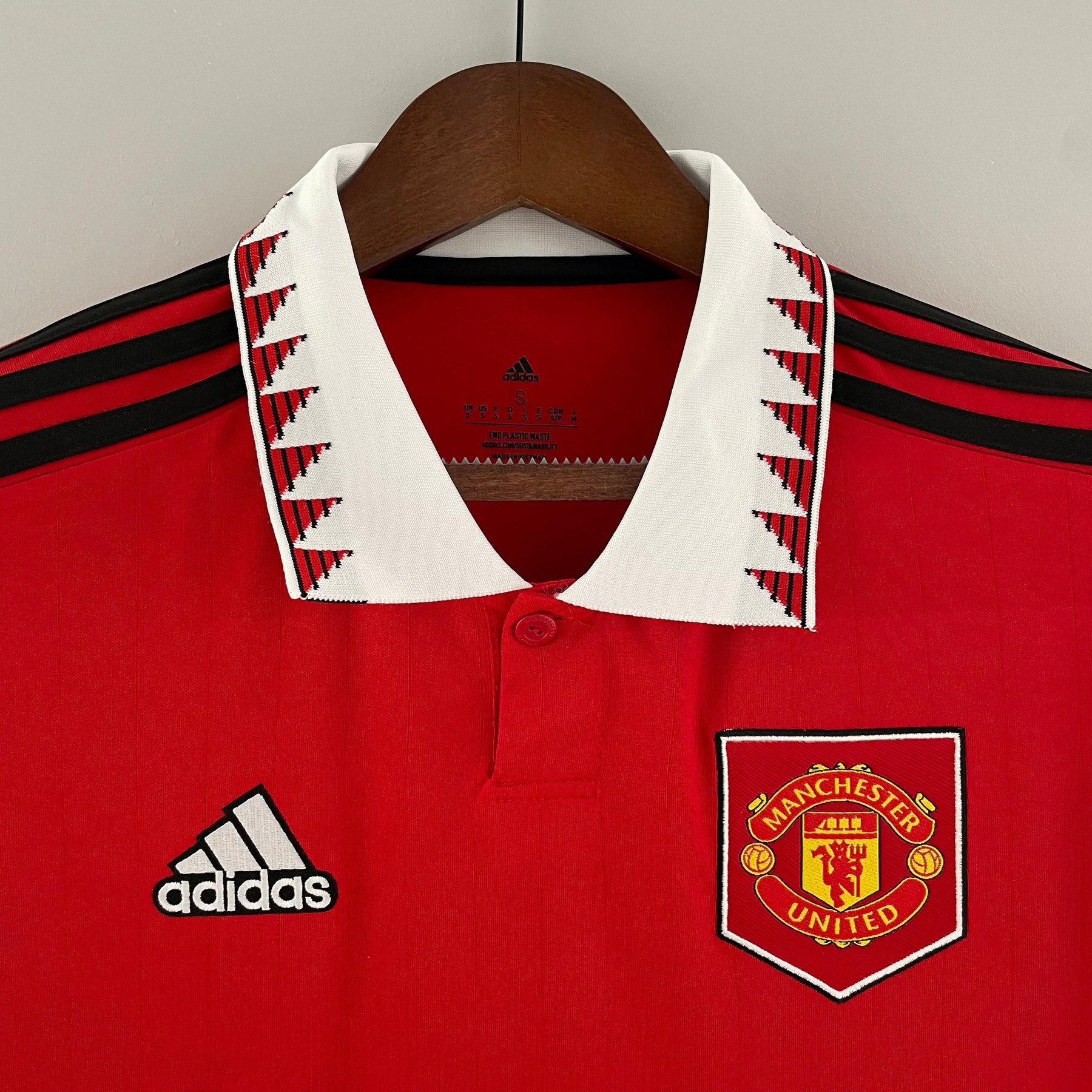 Camisa Manchester United l 2022/23 Vermelha - Modelo Torcedor