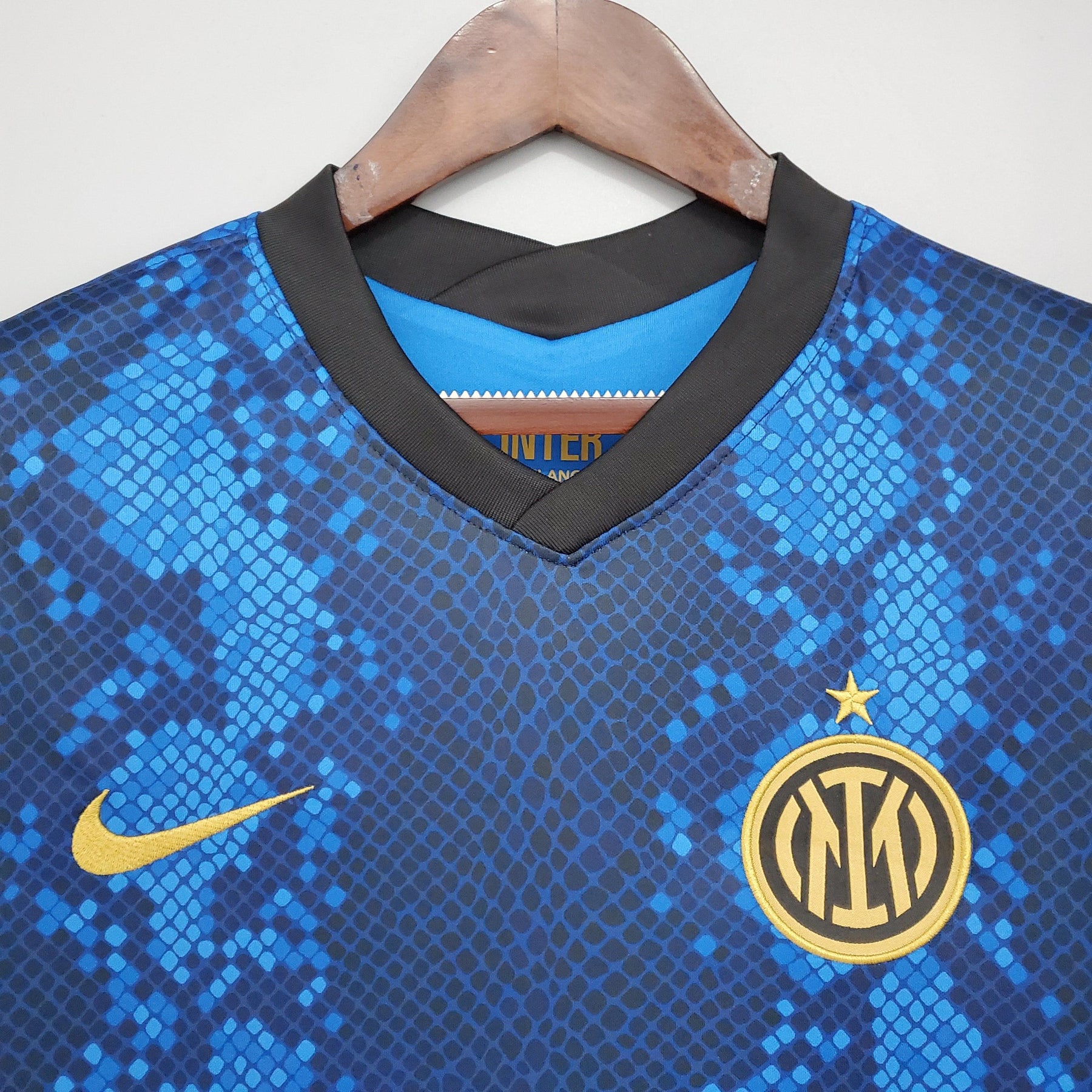 Camisa Inter de Milão l 2021/22 Azul - Modelo Torcedor